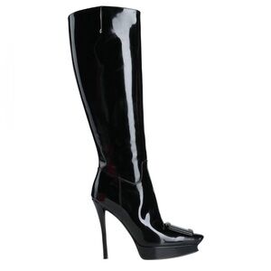 Roger Vivier boots